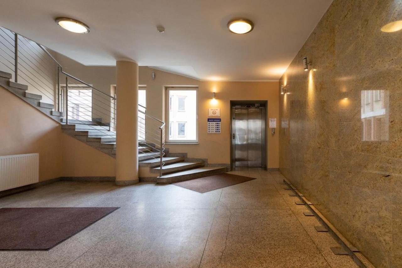 Lea Apartment Kraków Krowodrza by Renters Cracóvia Exterior foto