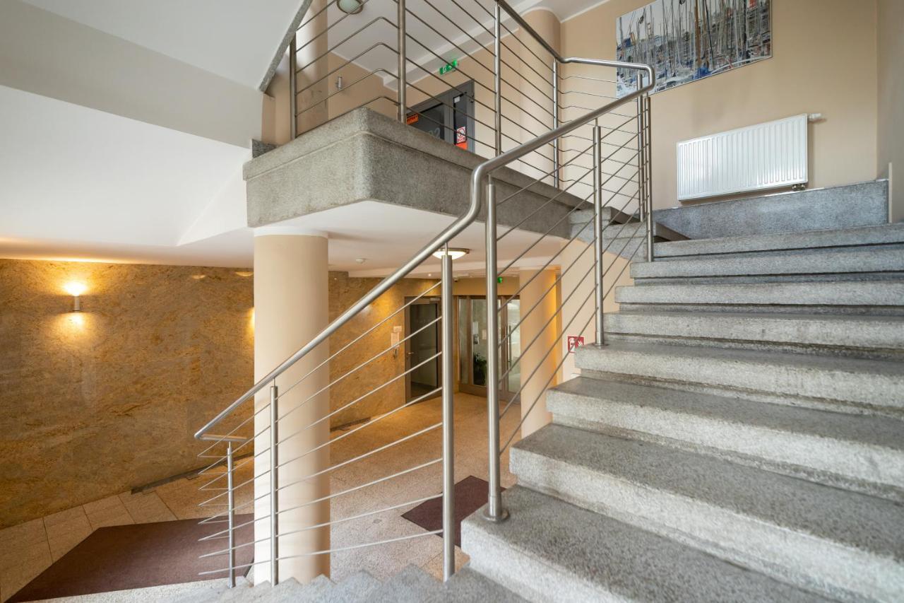Lea Apartment Kraków Krowodrza by Renters Cracóvia Exterior foto
